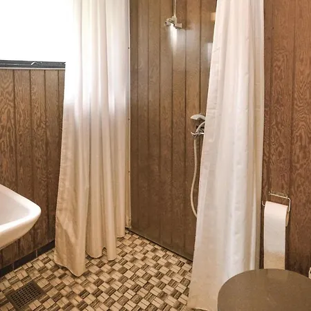 3 Bedroom Awesome In Aabenraa Nyaraló